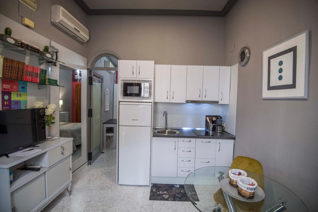 Apartamento Romabel Almagro Luaran gambar