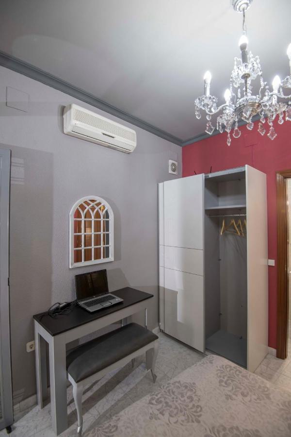 Apartamento Romabel Almagro Luaran gambar