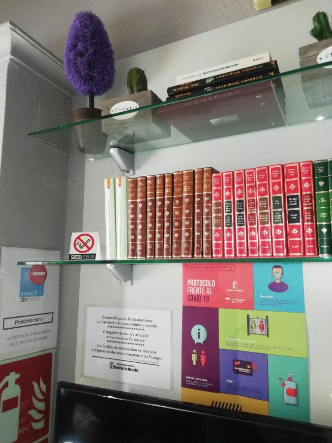 Apartamento Romabel Almagro Luaran gambar