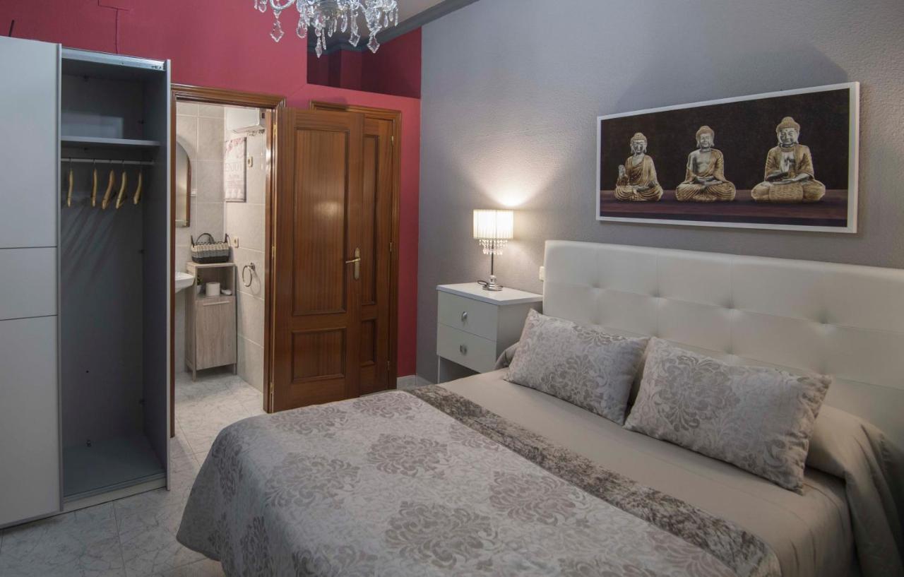 Apartamento Romabel Almagro Luaran gambar