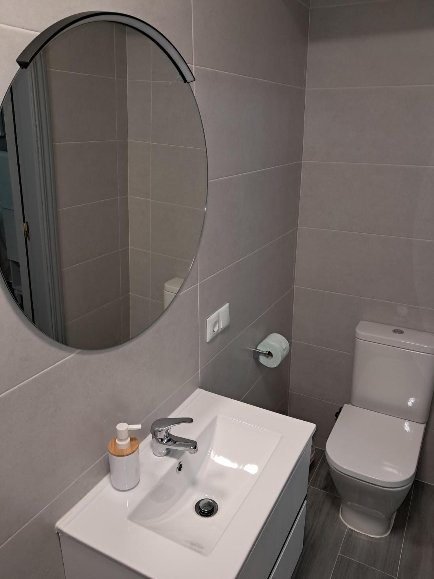 Apartamento Romabel Almagro Luaran gambar